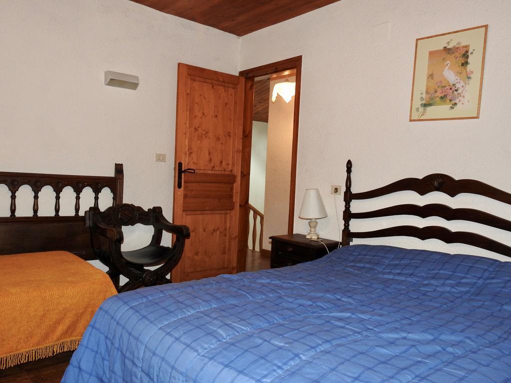Xalet Riba - Hut 8077 Villa อรินซัล ภายนอก รูปภาพ